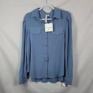 Grace + Karma Linen Blend Blouse Women's Size Medium Light Blue Long Sleeve NEW